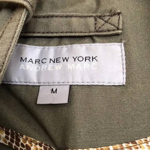 Attention to detail. Stylish army green jacket - Picture 3 of 5